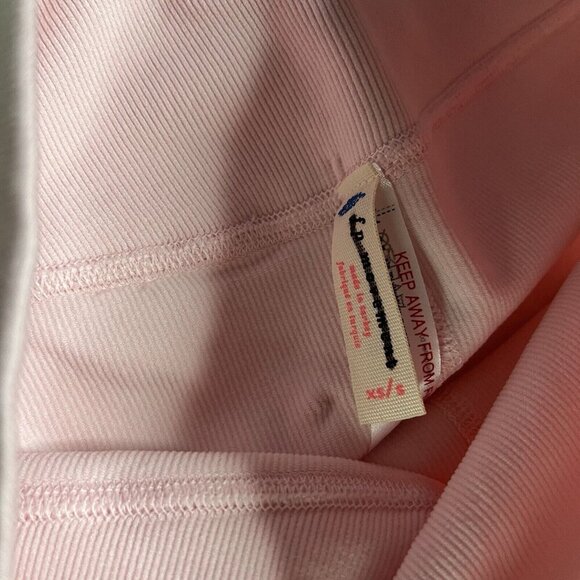 Free People FP Movement Light Pink Ribbed Knit Leggings Pants NWOT XS/Small - Picture 3 of 4